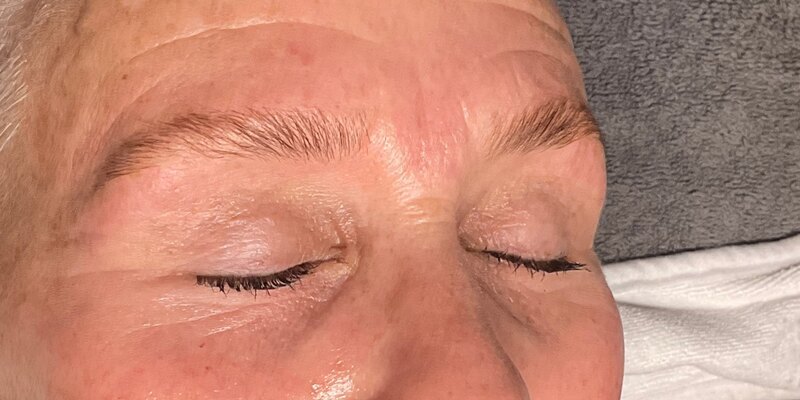 Brow Lamination Before & After Image