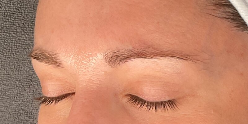 Brow Lamination Before & After Image