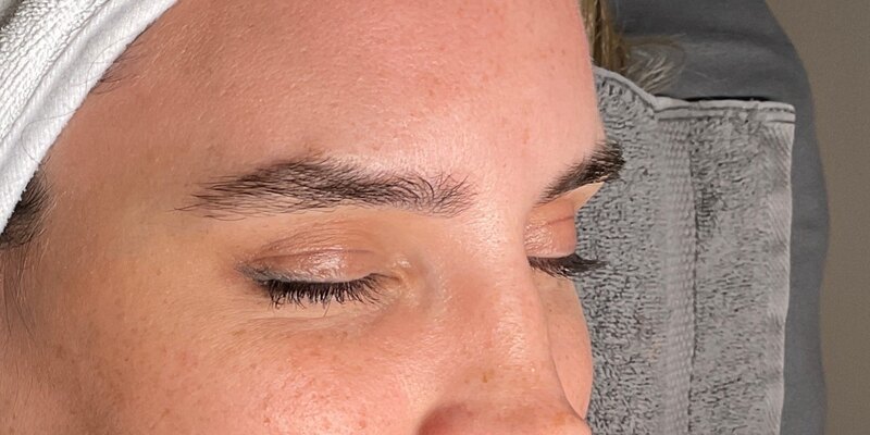 Brow Lamination Before & After Image