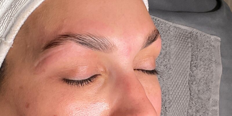 Brow Lamination Before & After Image